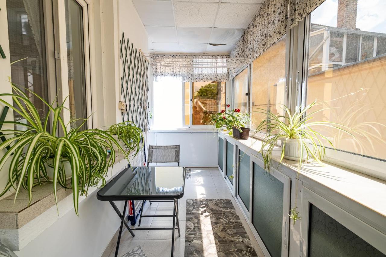 Aristocratic 2Bdrm Central Apartment Varna Buitenkant foto